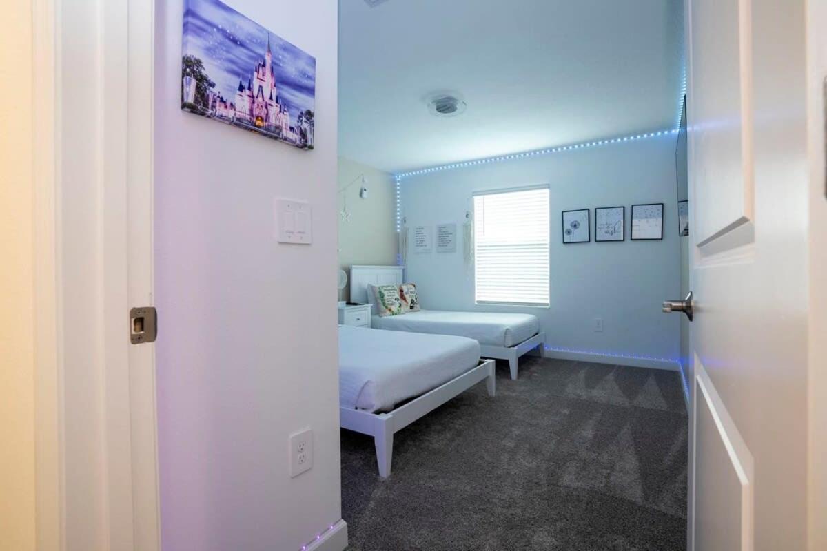 Gorgeous 4 Bedroom W Screened Pool Close To Disney 2653 Kissimmee Exteriér fotografie