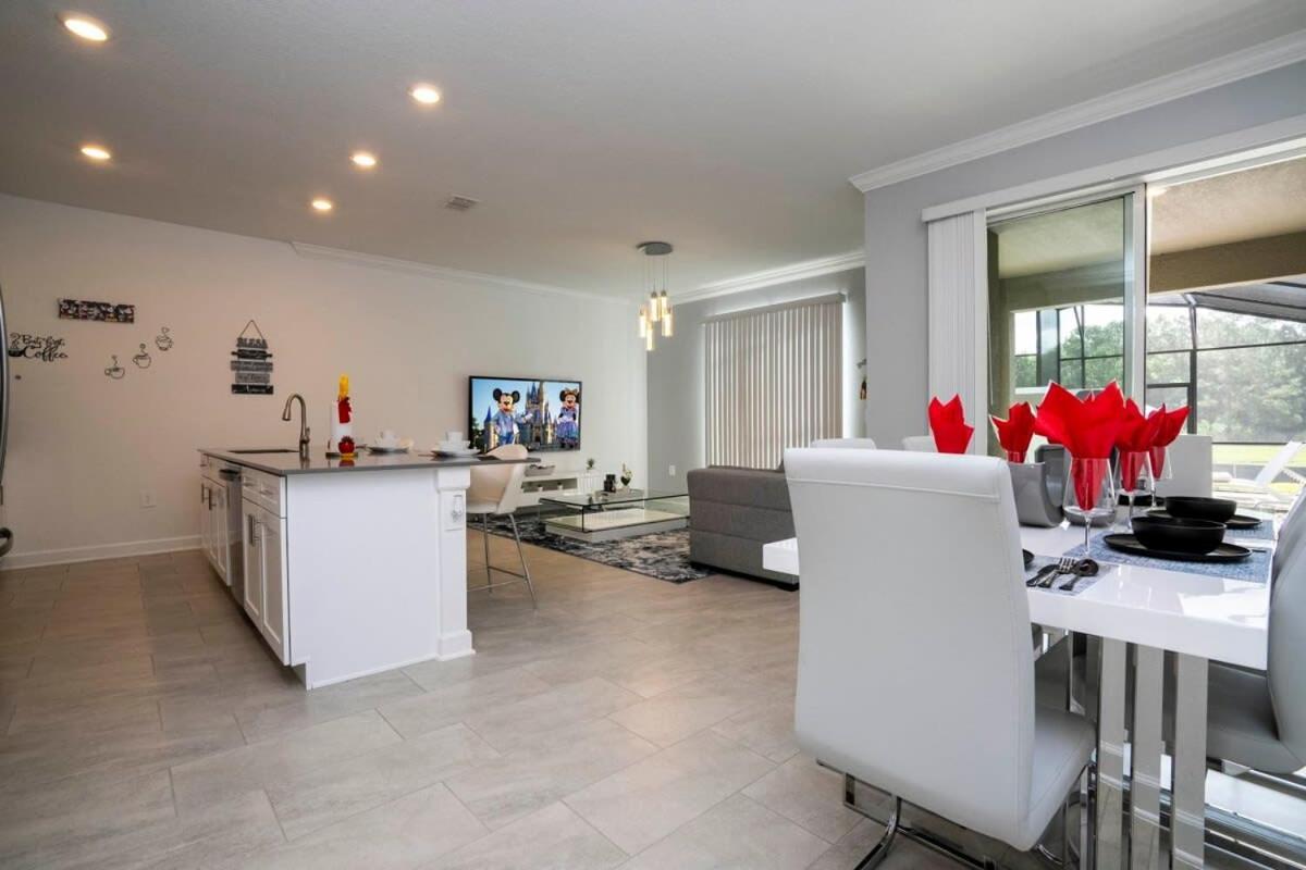 Gorgeous 4 Bedroom W Screened Pool Close To Disney 2653 Kissimmee Exteriér fotografie